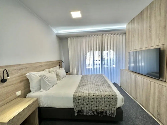 Charming Modern Studio in Porto