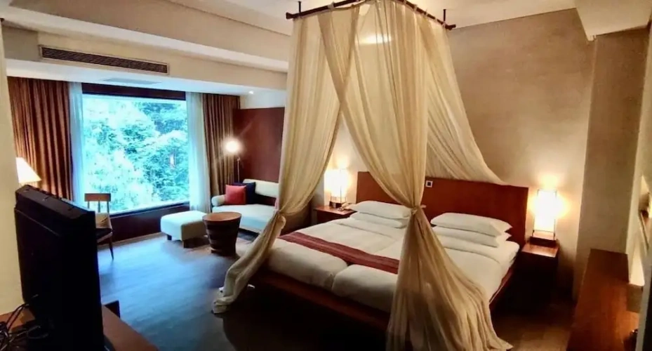 Grand Twin room with river view
