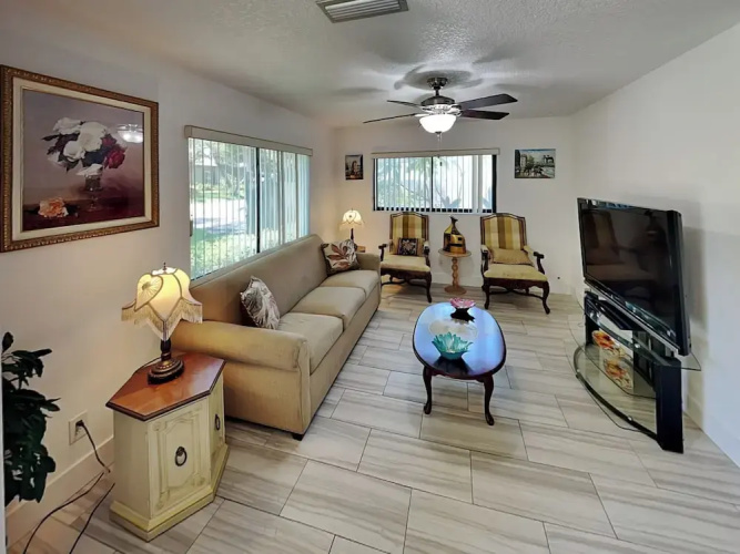 Summer Breeze by Distinctive Beach Rentals