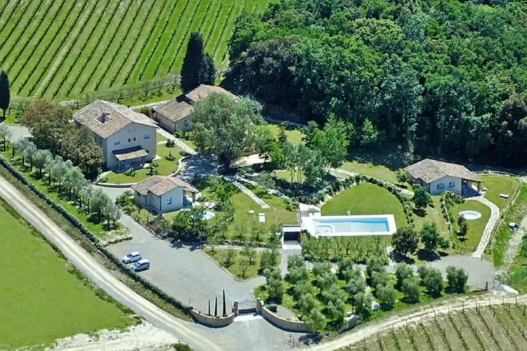 Apartment in Tuscany With Pool & Golf