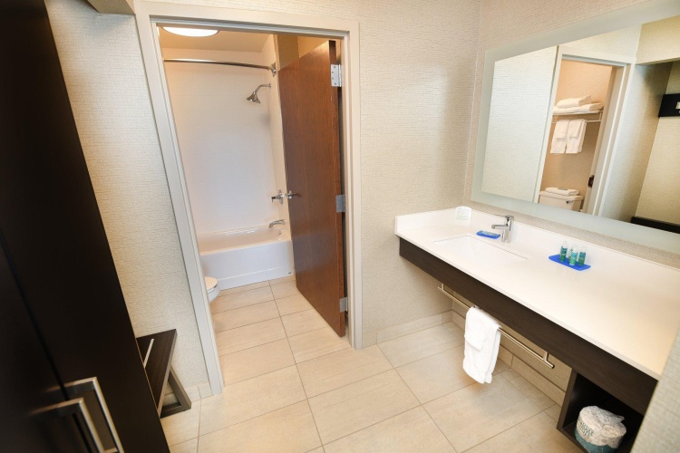 Quadruple Suite