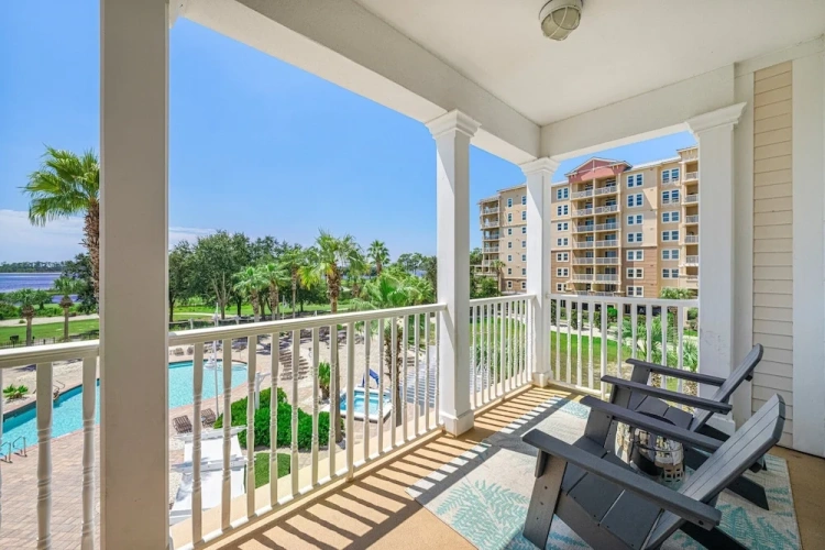 2 Bedrooms Standard Double room with view