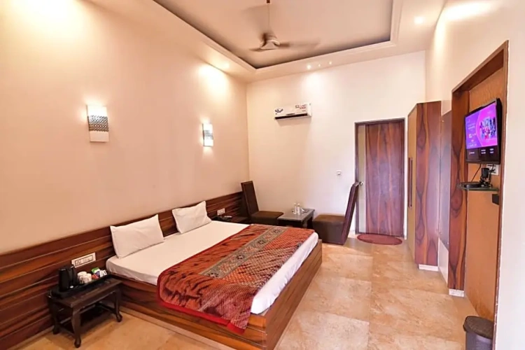 Deluxe Double room