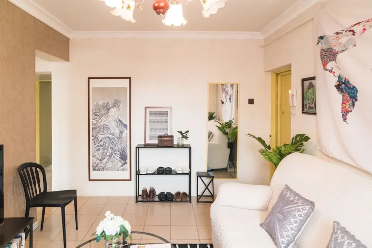Cactus space - Retro Designed Apartment