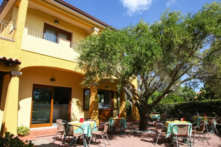 Hotel Lu Pitrali