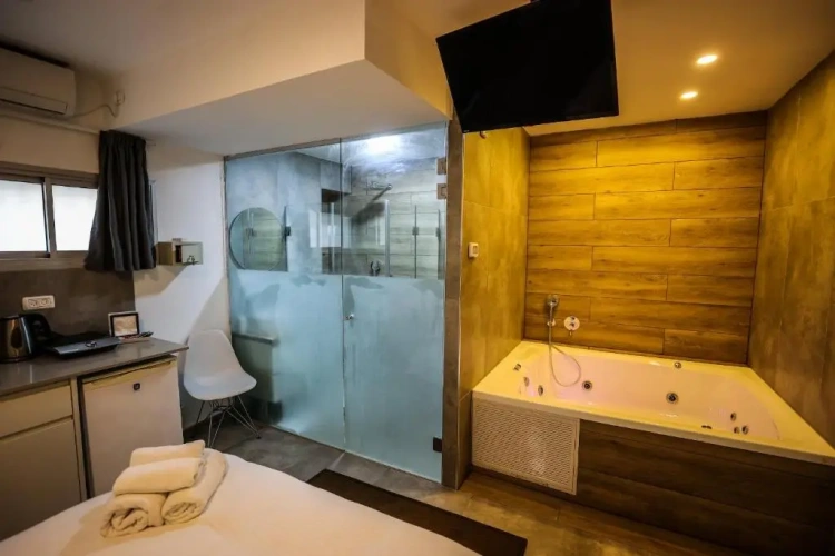 Standard Apartment