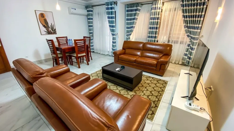 Deluxe Apartment