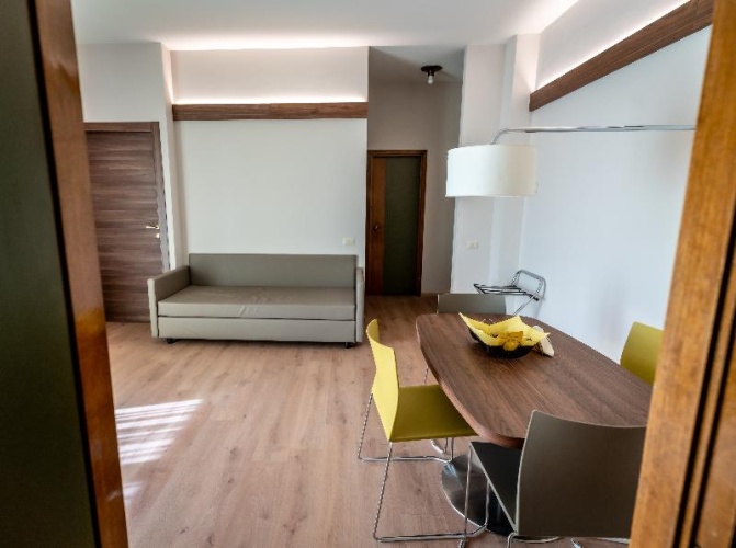 2 Bedrooms Quadruple Apartment with balcony