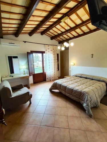 Superior room with balcony and with bay view