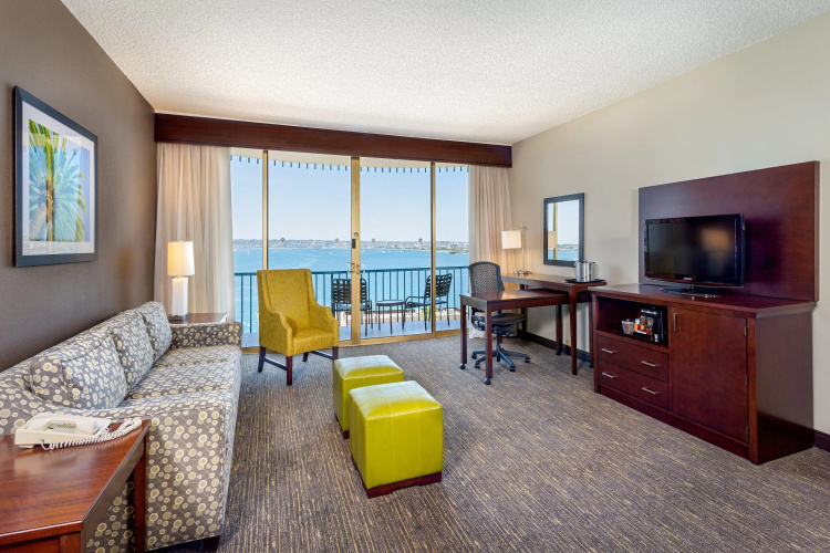 Wyndham San Diego Bayside photo 7