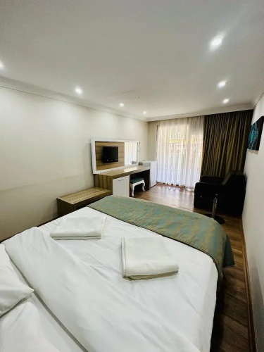 Fii Hotel
