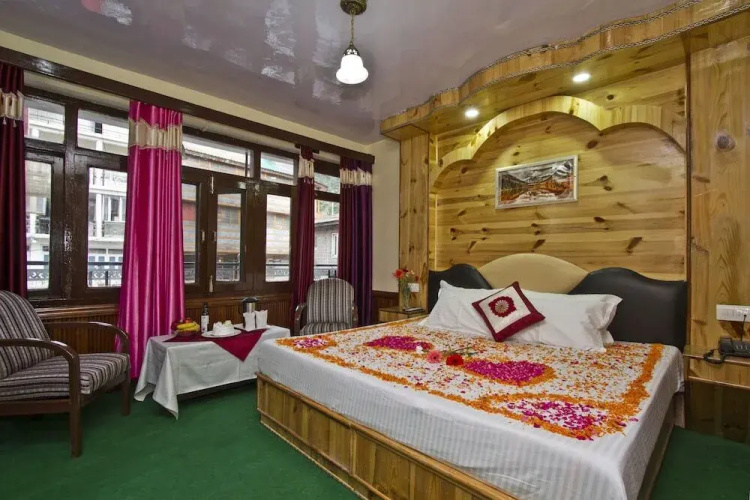 Hotel Vikrant Inn