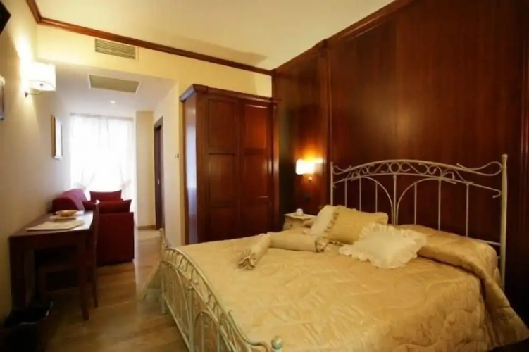 Classic Triple room