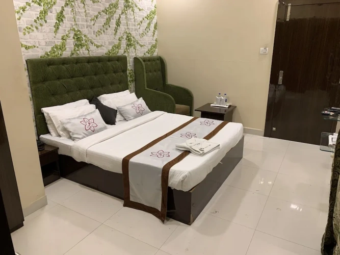 Deluxe room with balcony