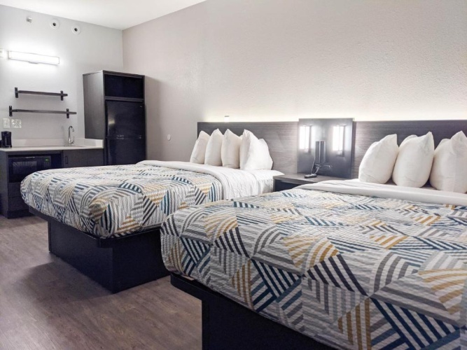 Standard Quadruple room