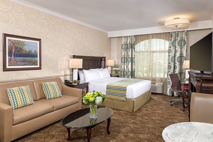 Double Suite