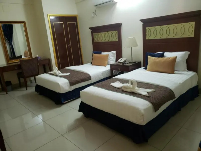 Standard Twin room