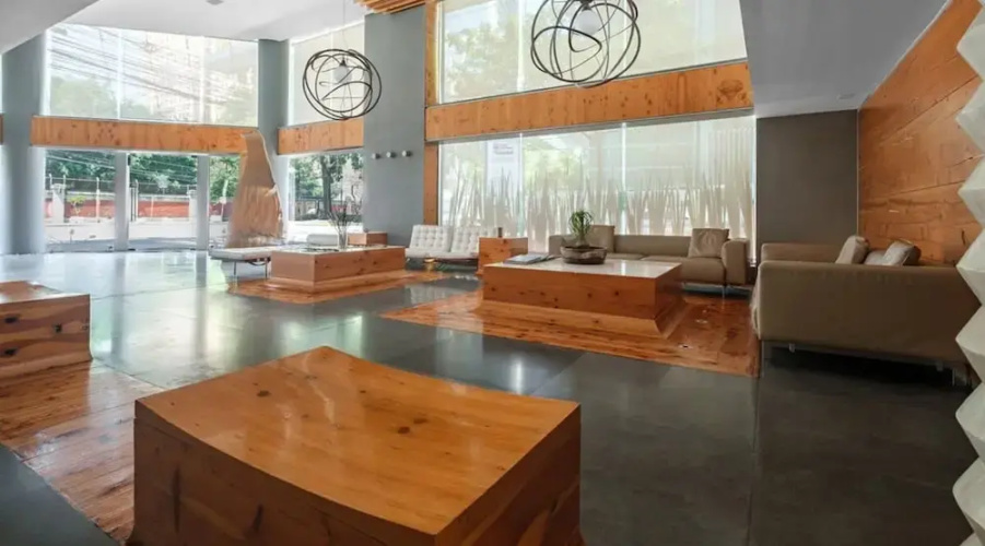2BR Apartment With Jacuzzi - Pool - City Skyline