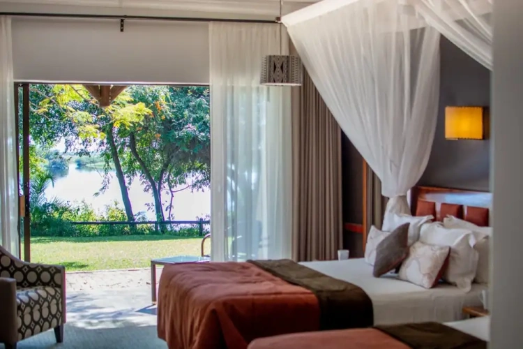 Standard Double room with river view