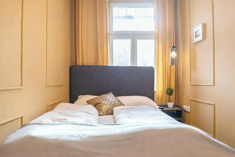 4BR Shared Apt 10Min Walk to Westbahnhof
