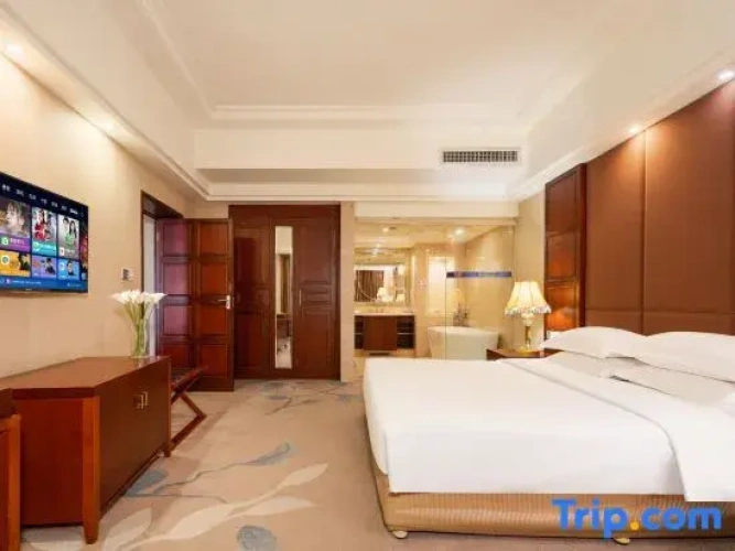 Duplex Suite with river view