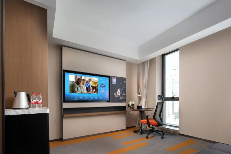Classic Single room with city view