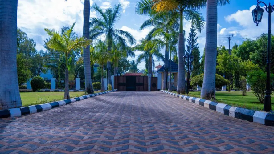 Luxury Beach Villa Inn