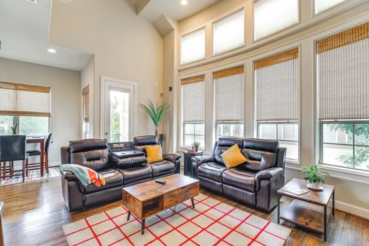 3 Bedrooms Apartment with balcony