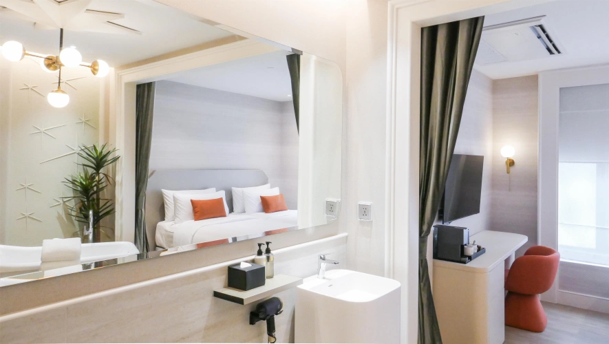 Standard Twin room