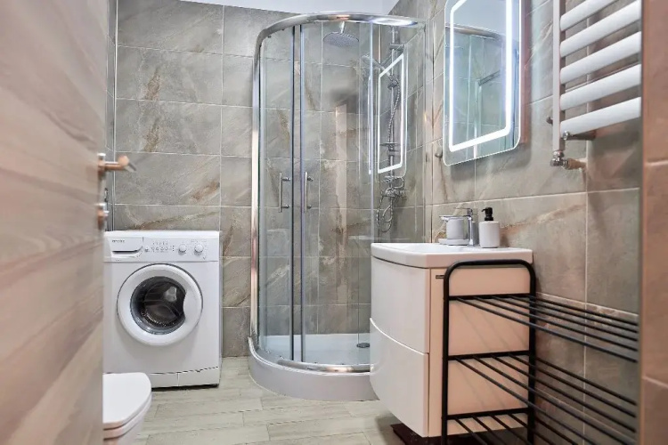 Apartamente Mamaia Alezzi cm