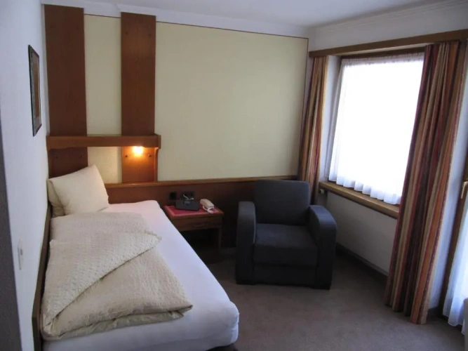 Standard Single room with balcony and with view