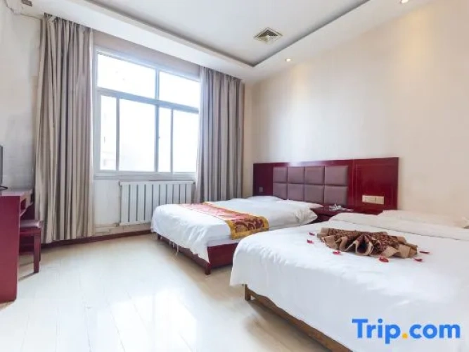Deluxe Twin Suite
