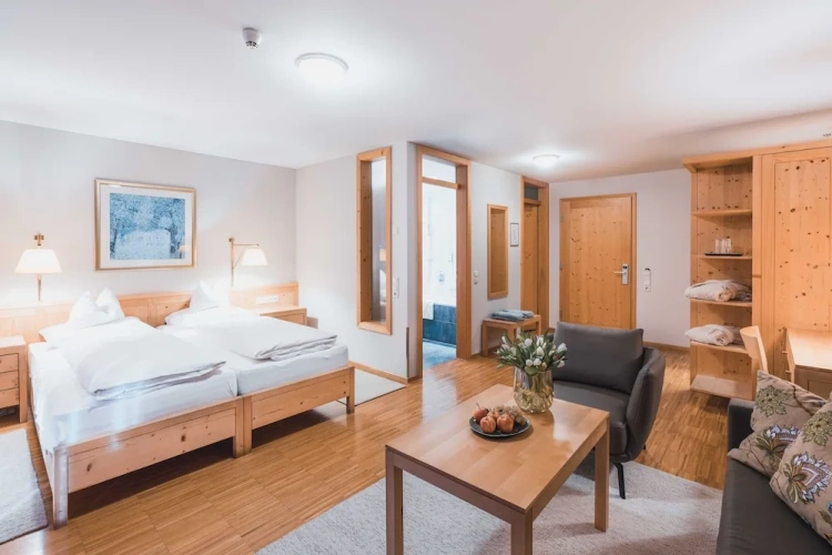 Superior Double room with balcony