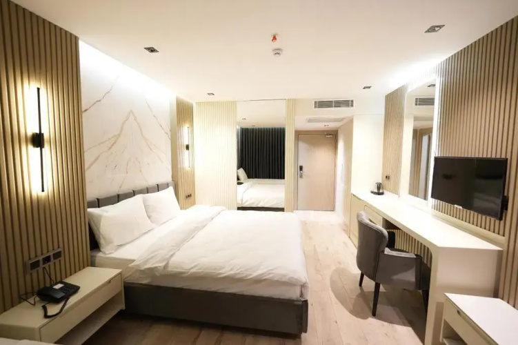 Assyria Hotel