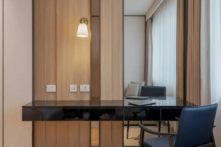 The Magnus Hotel