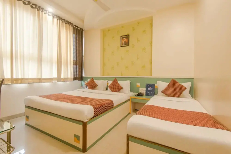 Hotel Sai Pratik, Newly Built up, Complimentary Shuttle To The Temple