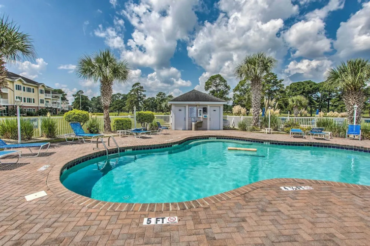 Bright Myrtle Beach Condo w/ Balcony!