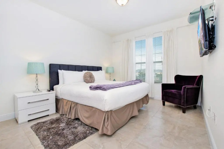 Updated Condo Near Conv Ctr, I-drive & Universal!