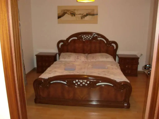 Monteurwohnung im Zentrum Lierenfeld