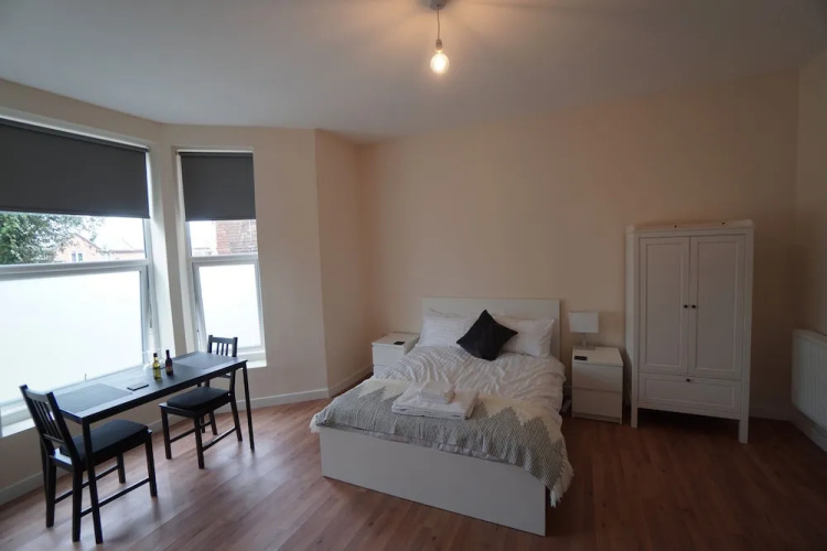 Arbourfield Lodge | Serviced Accomodation