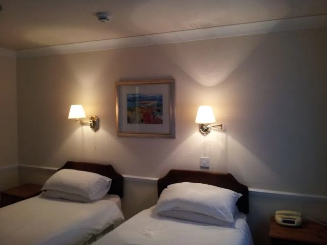 Diamond Hotel