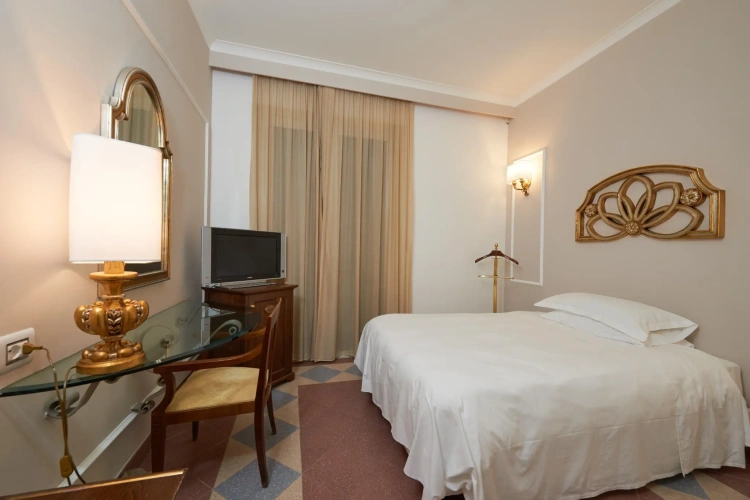 Single room