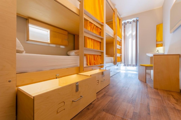 Bed in Dorm (female dorm)