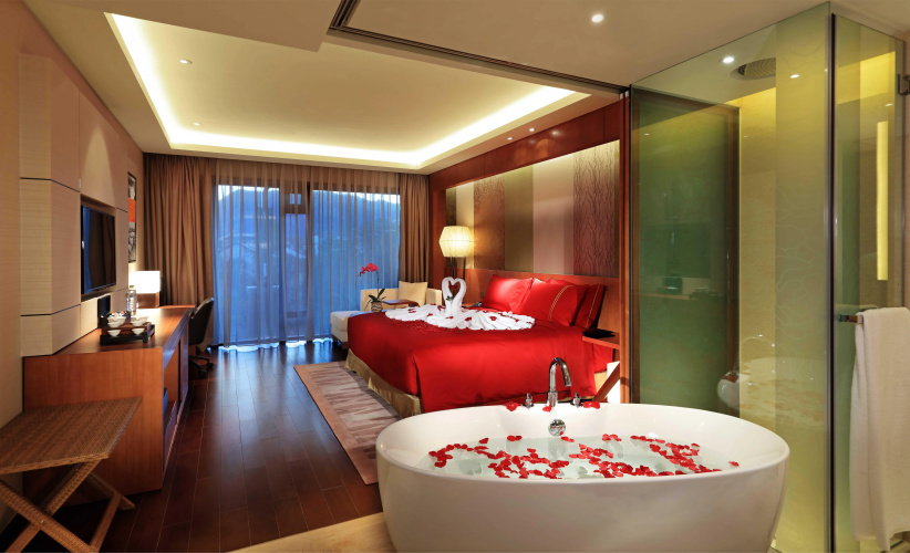 HUALUXE Kunming by IHG