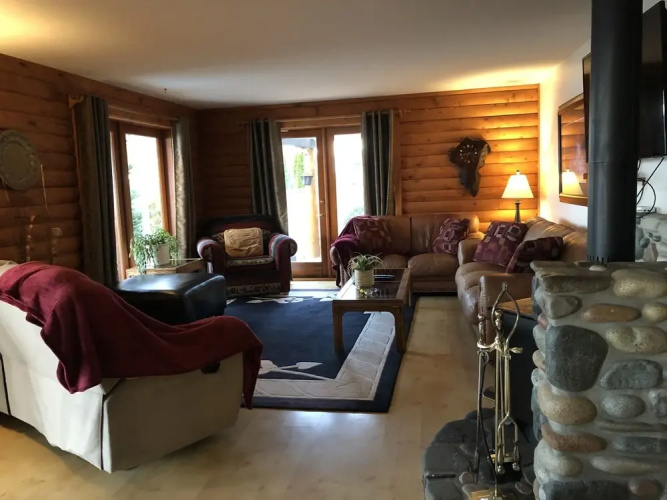 Beach Log Home
