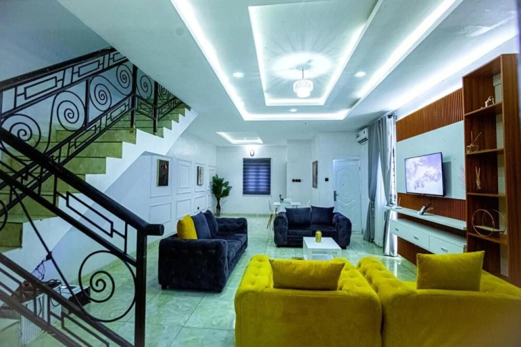 Immaculate 3-bed Duplex Apartment in Lagos