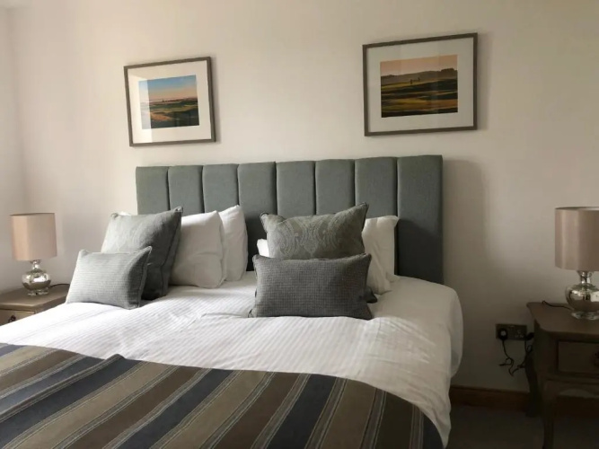 Royal Golf Apartments