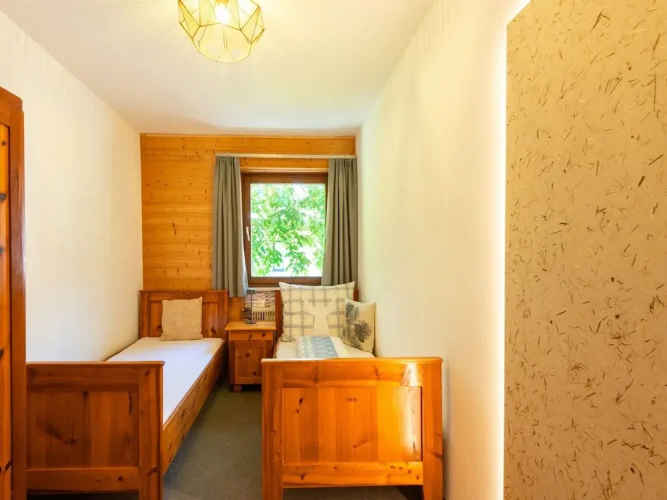 Spacious Apartment With Balcony