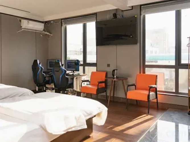 Hotels for Friends