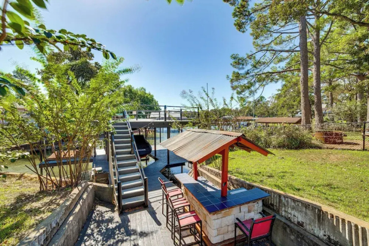 Dock + Bar, Pet Friendly! Cedar Creek Lake A-frame